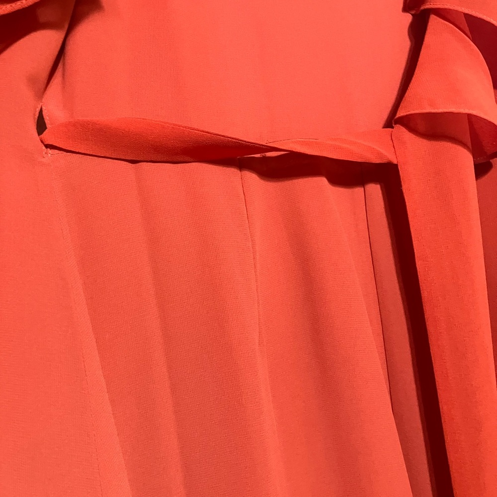 NWT DVF Red Maxi Wrap Around & Tie in Front - size Small - Picture 6 of 7